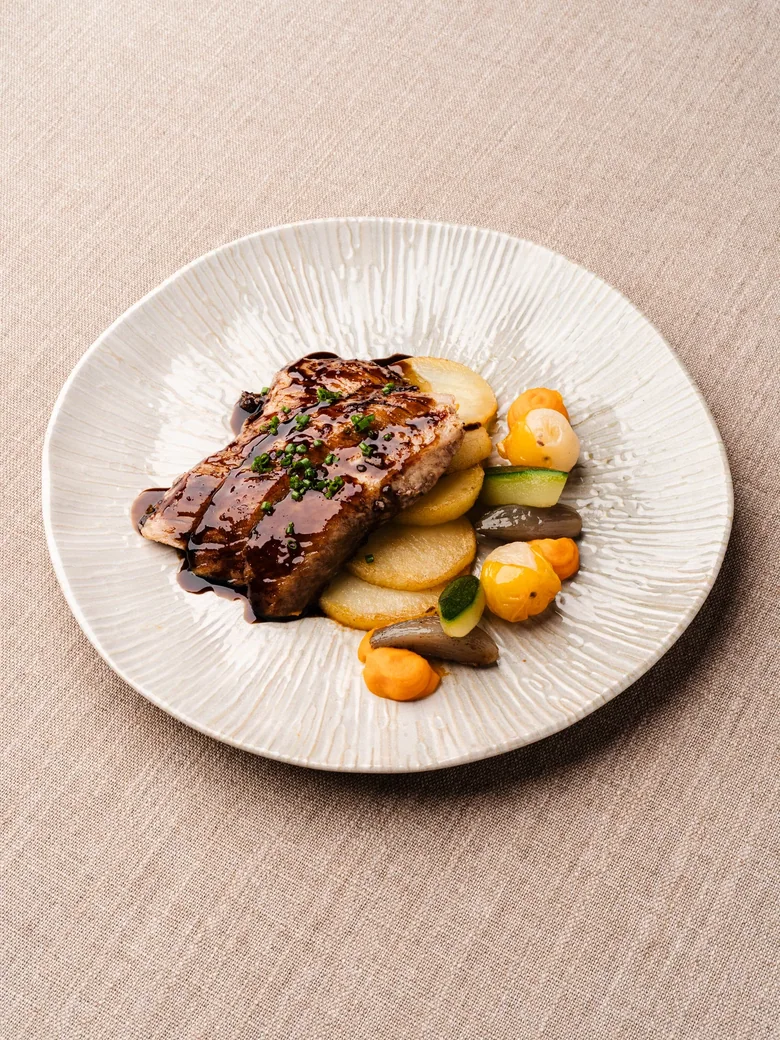 Secreto ibérico preparado por el chef a domicilio de Gomeralia